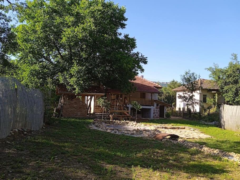 Ижата - Топлина И Уют Borovitsa Exterior photo